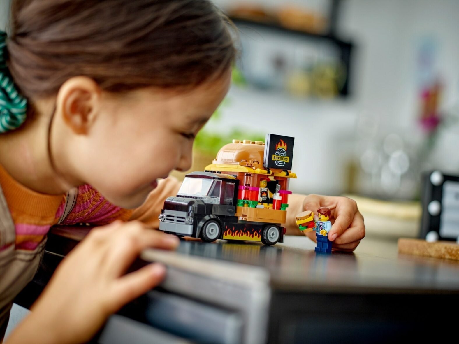 Le food-truck de burgers LEGO® City (60404)