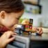 Le-food-truck-de-burgers-LEGO®-City-60404