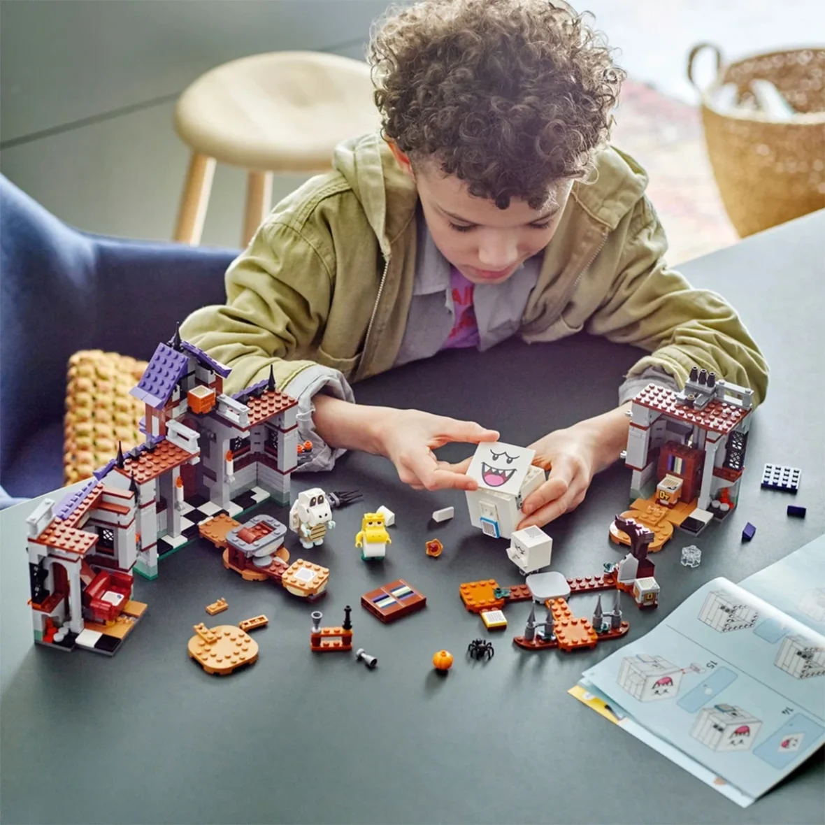 lego super mario Le manoir hanté du Roi Boo