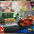 Iron-Man-avec-une-moto-et-Hulk-LEGO