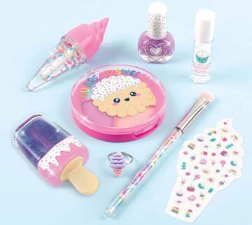 Make-It-Real-Cosmetic-Set
