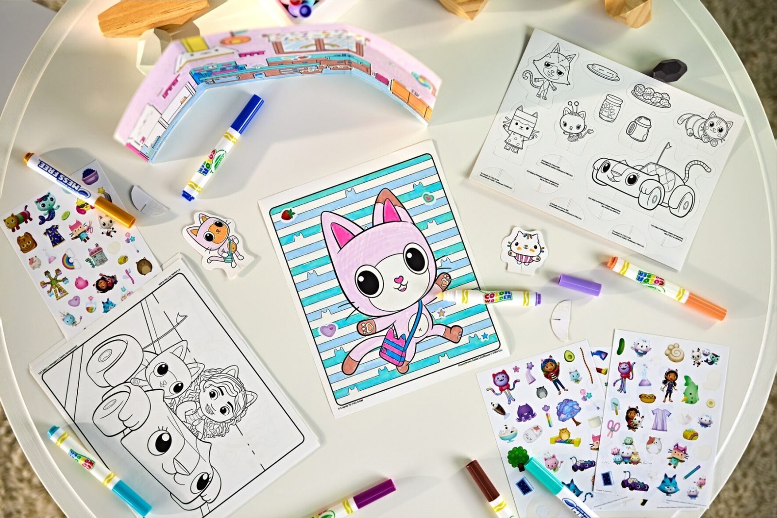 eux de dessins et coloriages