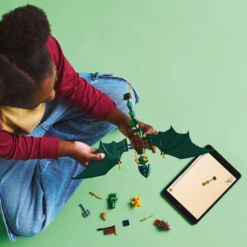 La-gamme-de-sets-de-construction-LEGO-NINJAGO-inclut-des-robots