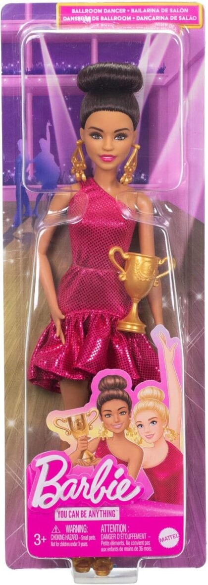 poupée barbie avec robe rouge