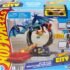 Bat-loop-attack-Hot-Wheels