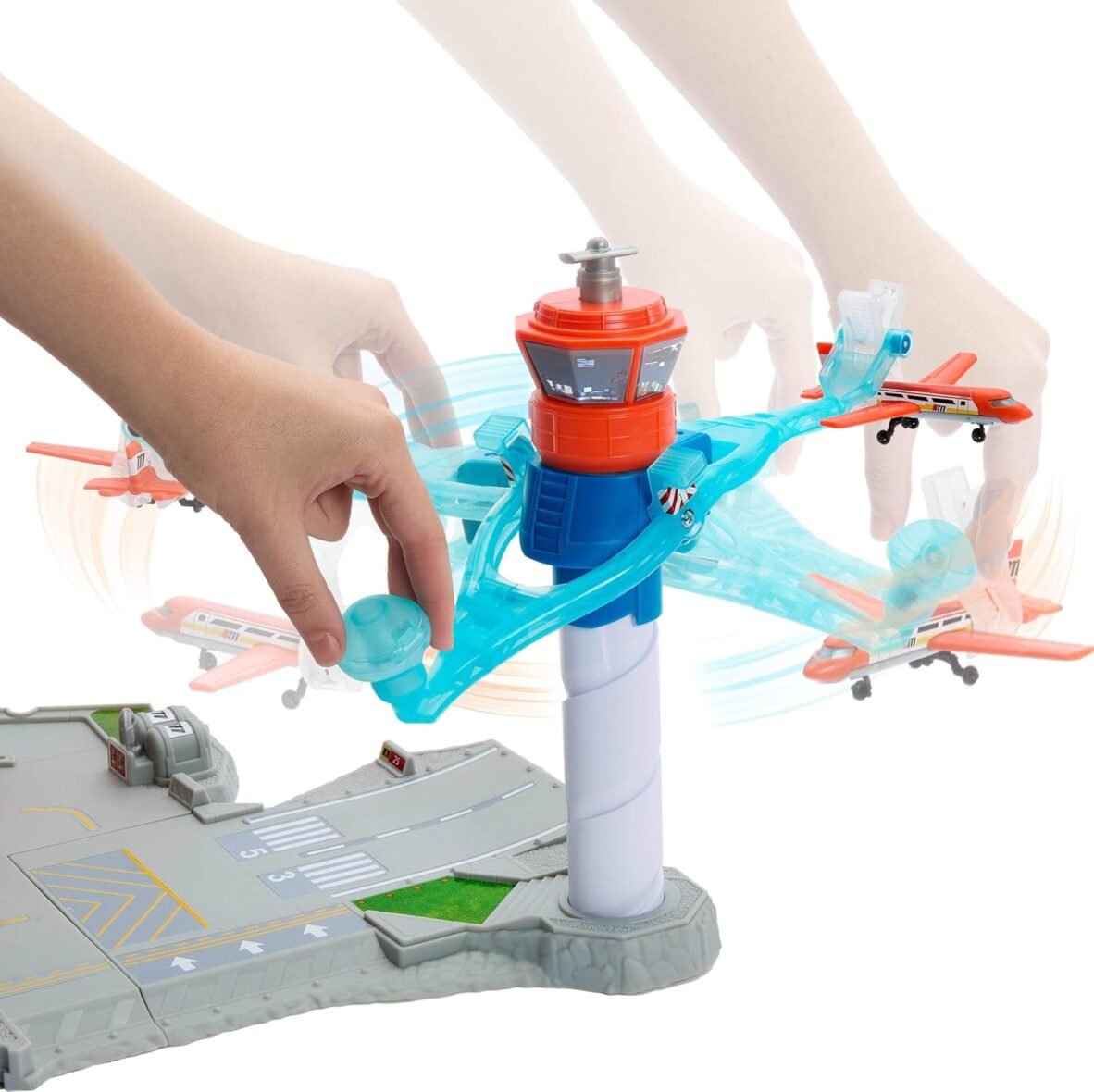 Ouvrez la porte du hangar et roulez jusqu’à la piste