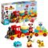 Le-train-danniversaire-de-Mickey-et-Minnie-LEGO