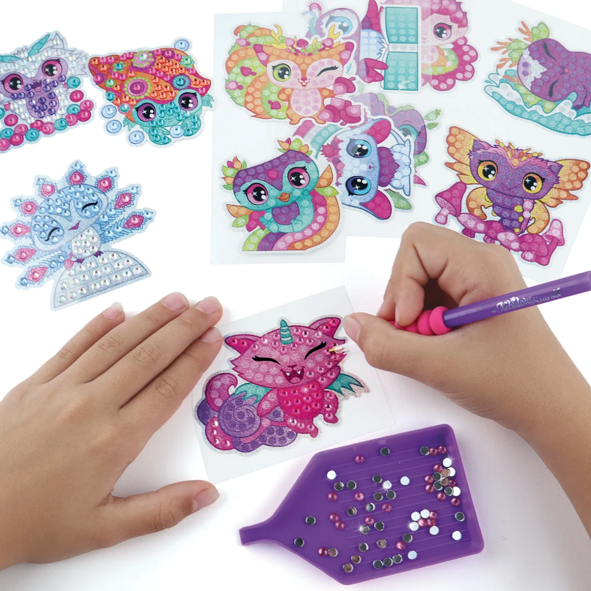 Autocollants de Strass – 12 Animoulous – Nebulous Stars