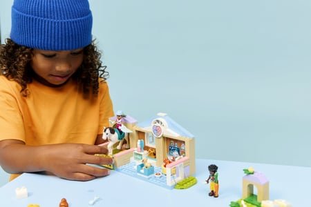 LEGO Friends 42696 La clinique vétérinaire