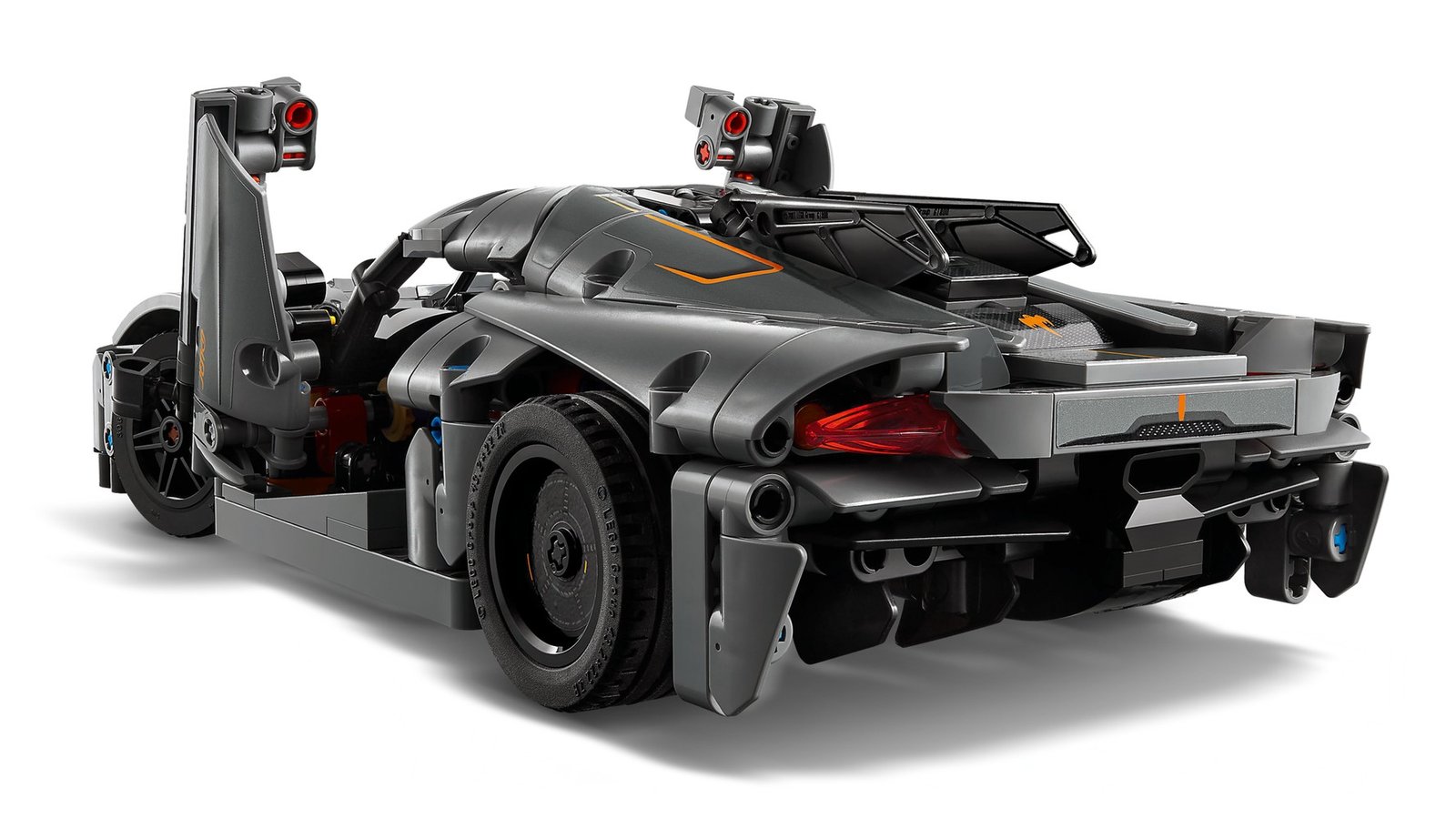 LEGO Technic 42173 Koenigsegg Jesko Absolut grise – vue 4