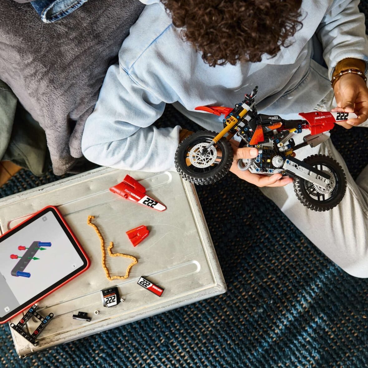 LEGO Technic 42238 Moto Ducati Desmo450 MX Factory – vue 2